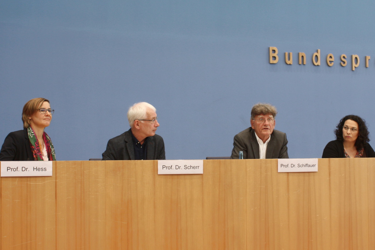 Rat für Migration fordert Umdenken in Einwanderungspolitik Artikel